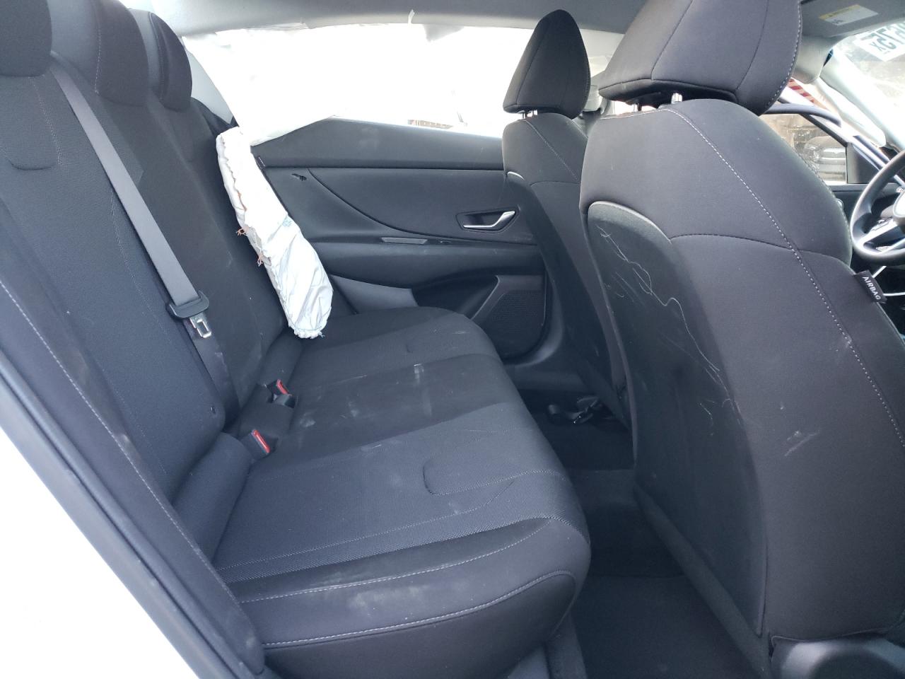 2024 HYUNDAI ELANTRA SE VIN:KMHLL4DG3RU775543