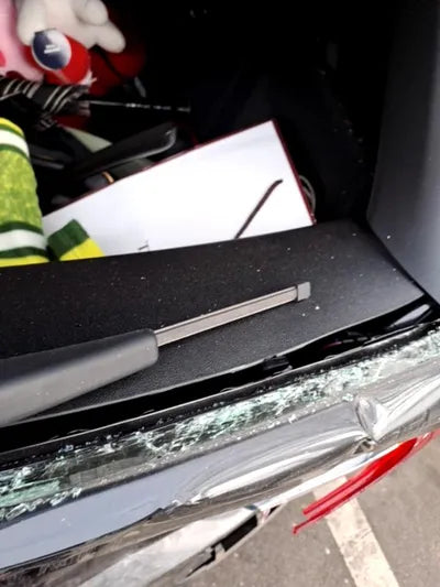 2018 BMW 320 WBATX3108JLB92082 VIN:WBATX3108JLB92082