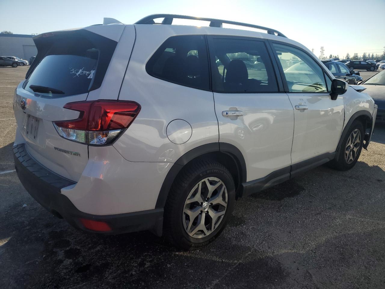 2023 SUBARU FORESTER PREMIUM VIN:JF2SKAEC2PH410257