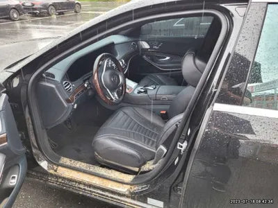 2020 Mercedes-Benz S 560 W1KUG8GB9LA528952 VIN:W1KUG8GB9LA528952