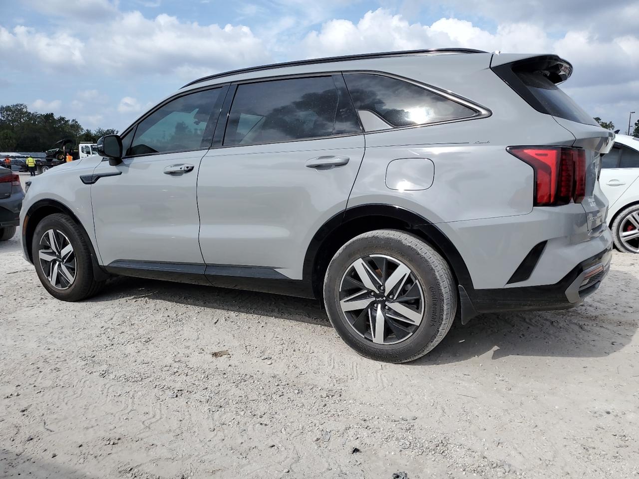 2023 KIA SORENTO EX VIN:5XYRH4LF2PG224687