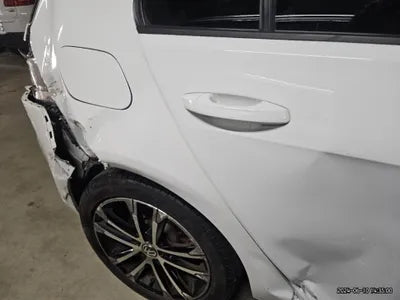 2016 Volkswagen Golf VIN: