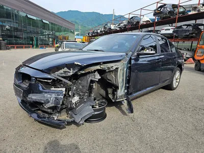 2016 BMW 3 Series WBA8C5105GK637242 VIN:WBA8C5105GK637242