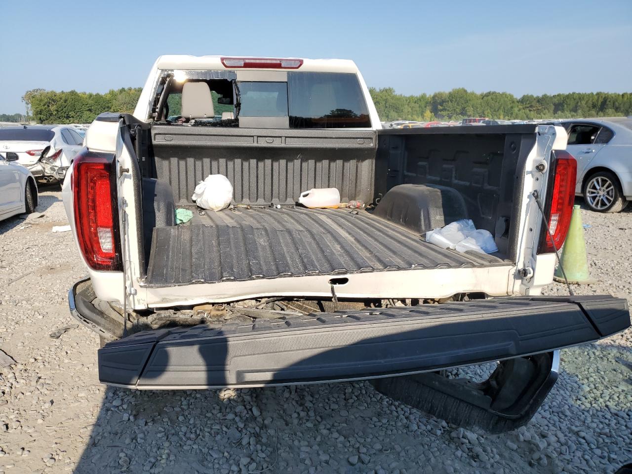 2023 GMC SIERRA K1500 SLT VIN:1GTUUDE87PZ145067