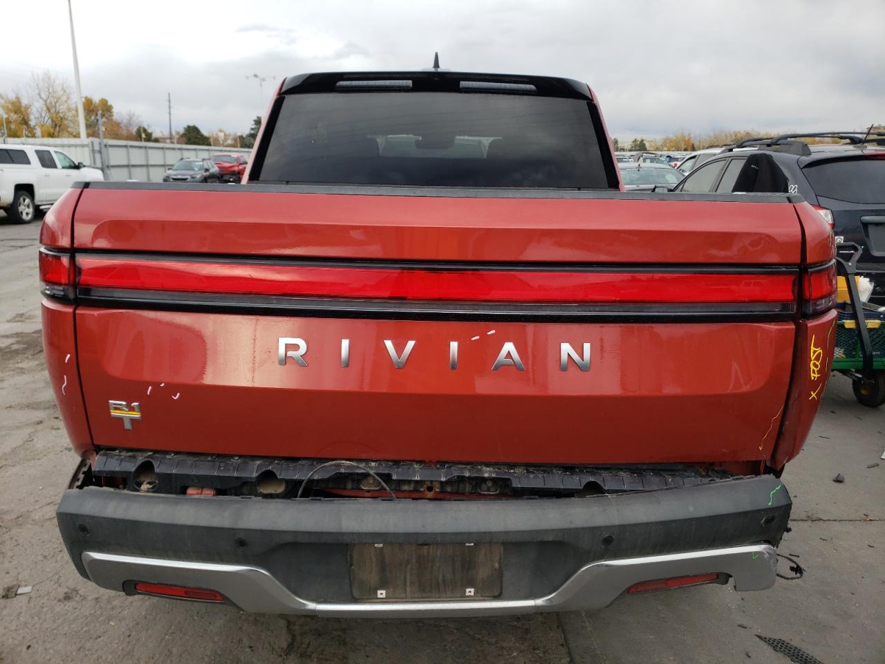 2023 RIVIAN R1T ADVENTURE VIN:7FCTGAAA2PN026211