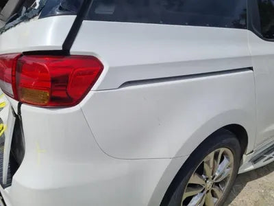 2015 Kia Carnival VIN:
