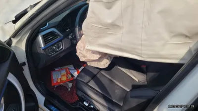 2016 BMW 320 WBA8C5108GK640166 VIN:WBA8C5108GK640166