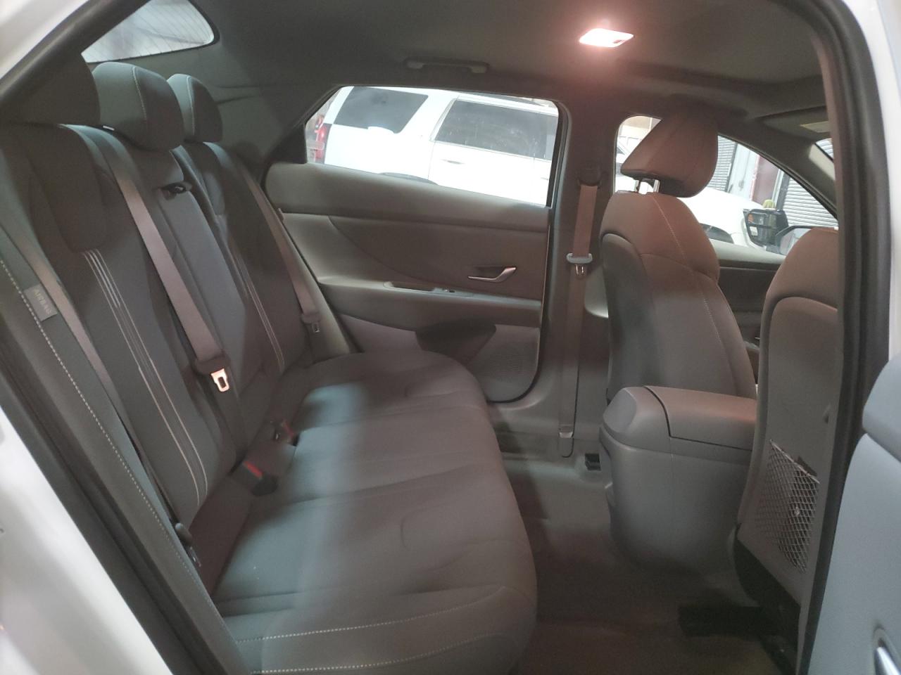 2024 HYUNDAI ELANTRA SEL VIN:KMHLS4DG1RU680501