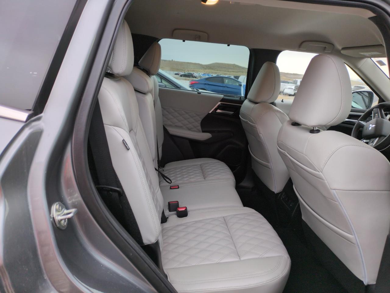 2023 MITSUBISHI OUTLANDER SEL VIN:JA4J4VA89PZ048302