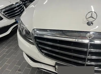 2019 Mercedes-Benz E 220 VIN: