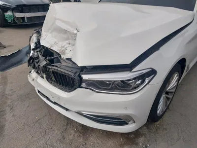 2019 BMW 520 VIN: