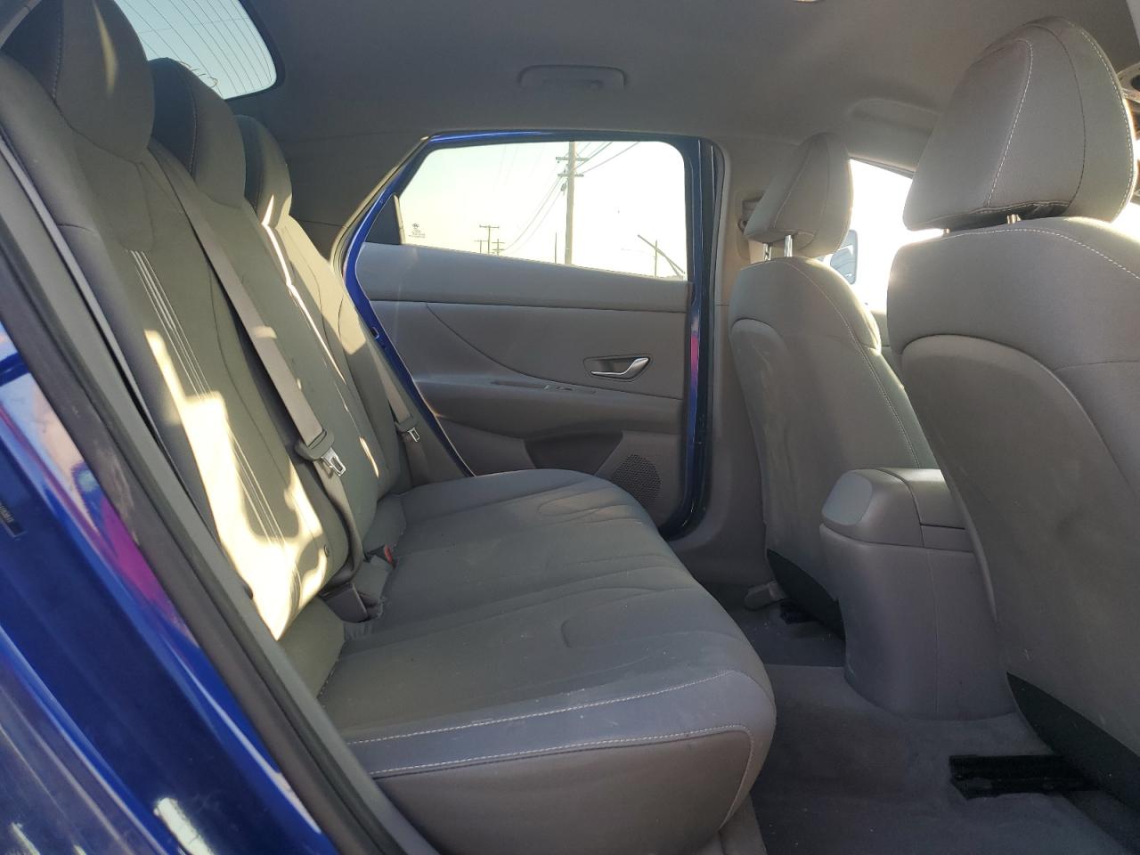 2023 HYUNDAI ELANTRA SEL VIN:5NPLM4AG2PH110811