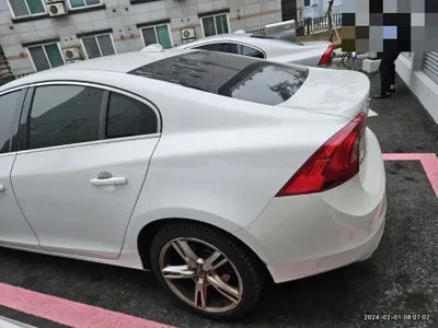 2017 Volvo S60 VIN: