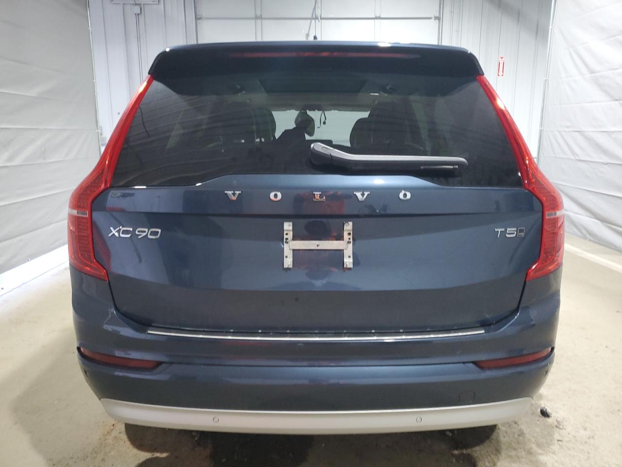 2022 VOLVO XC90 T5 MOMENTUM VIN:YV4102PK2N1785627