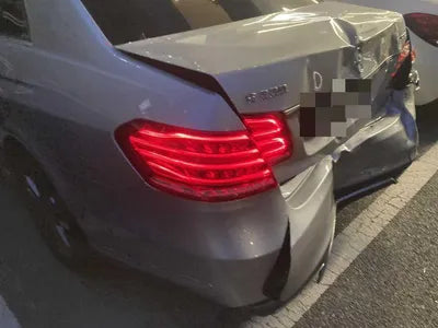 2016 Mercedes-Benz E 220 VIN: