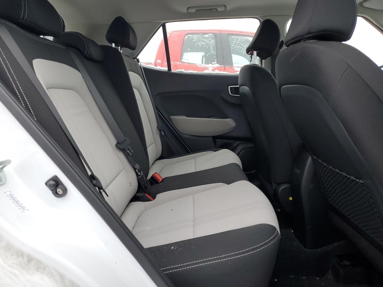 2022 HYUNDAI VENUE SEL VIN:KMHRC8A38NU165750