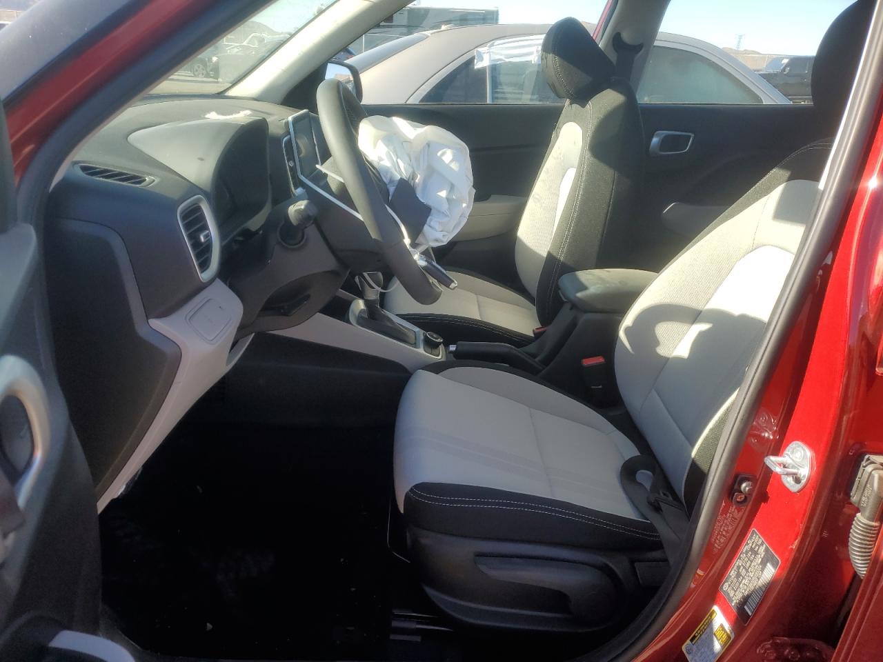 2024 HYUNDAI VENUE SEL VIN:KMHRC8A32RU285324