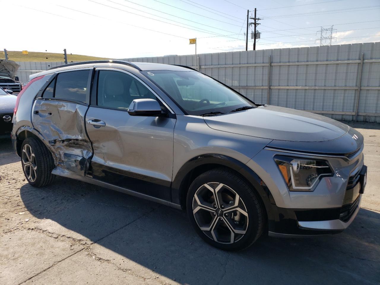 2023 KIA NIRO EX VIN:KNDCR3LE7P5042304