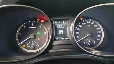 2015 Hyundai Santa FE KMHSW81UBGU587717 VIN:KMHSW81UBGU587717