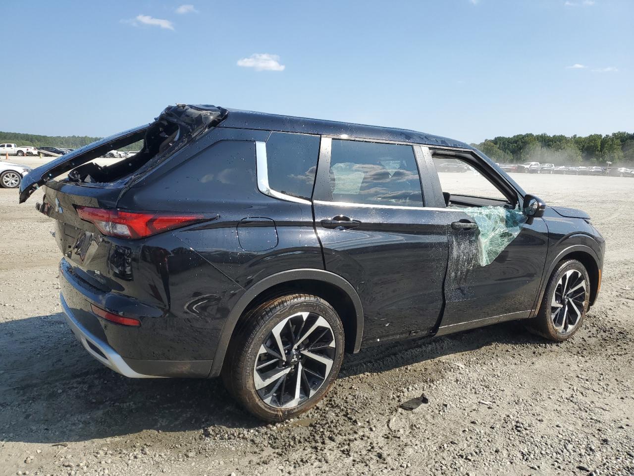 2022 MITSUBISHI OUTLANDER SE VIN:JA4J3UA81NZ084480