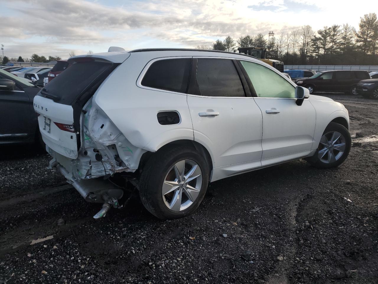 2022 VOLVO XC60 B5 MOMENTUM VIN:YV4L12RK9N1010373