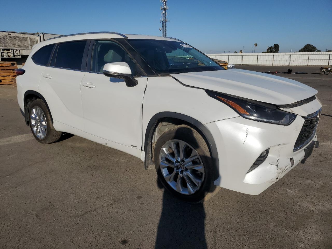 2022 TOYOTA HIGHLANDER HYBRID LIMITED VIN:5TDXBRCH5NS548692