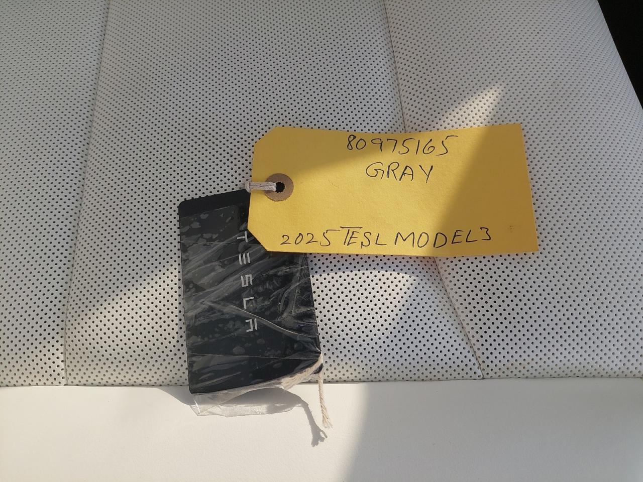 2025 TESL MODEL 3 VIN:LRW3E7ET8SC******