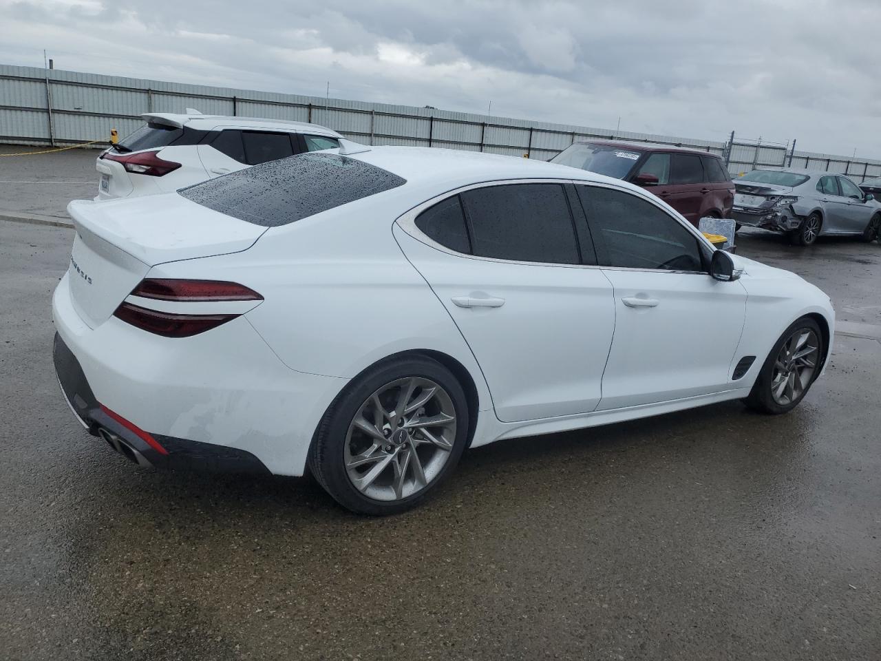 2022 GENESIS G70 BASE VIN:KMTG34TA1NU102975