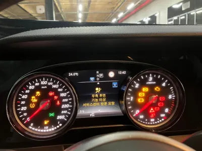 2019 Mercedes-Benz E 220 VIN: