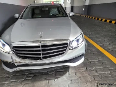 2016 Mercedes-Benz E 220 WDDZF0EB8HA051936 VIN:WDDZF0EB8HA051936