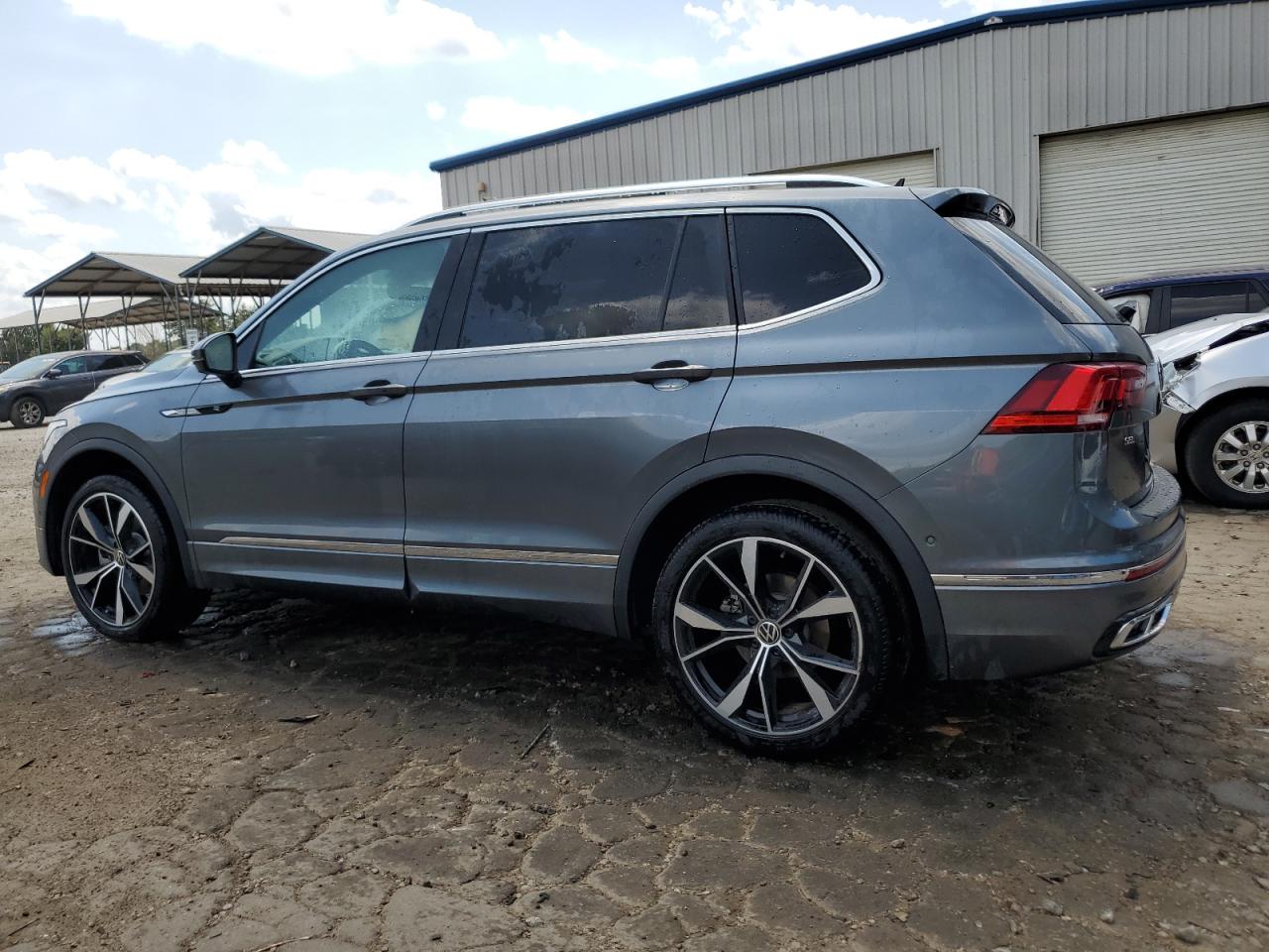 2023 VOLKSWAGEN TIGUAN SEL R-LINE BLACK VIN:3VV4B7AXXPM031202
