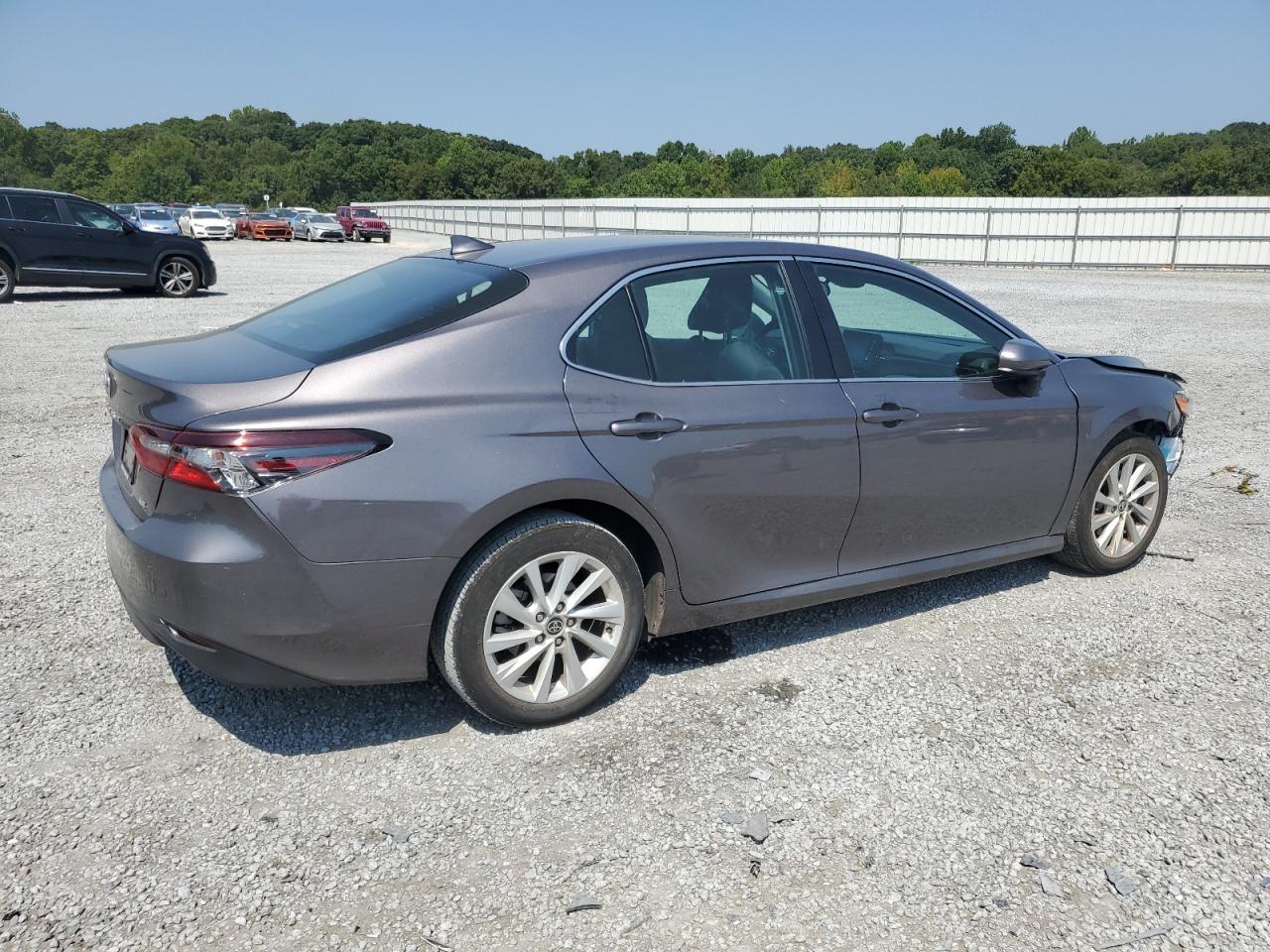 2022 TOYOTA CAMRY LE VIN:4T1C11AK0NU642312