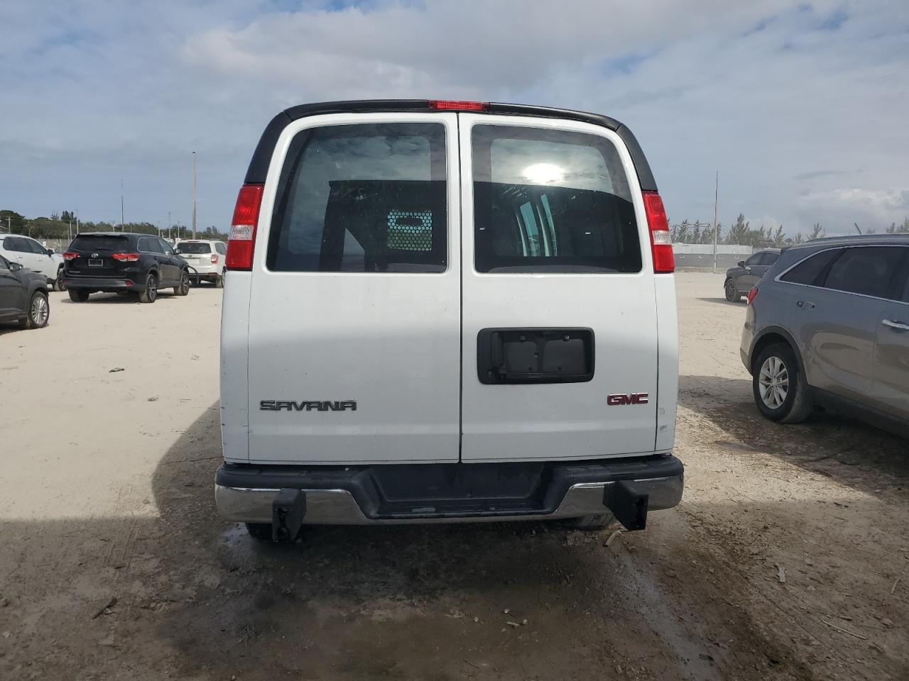 2022 GMC SAVANA G2500 VIN:1GTW7AF76N1264390