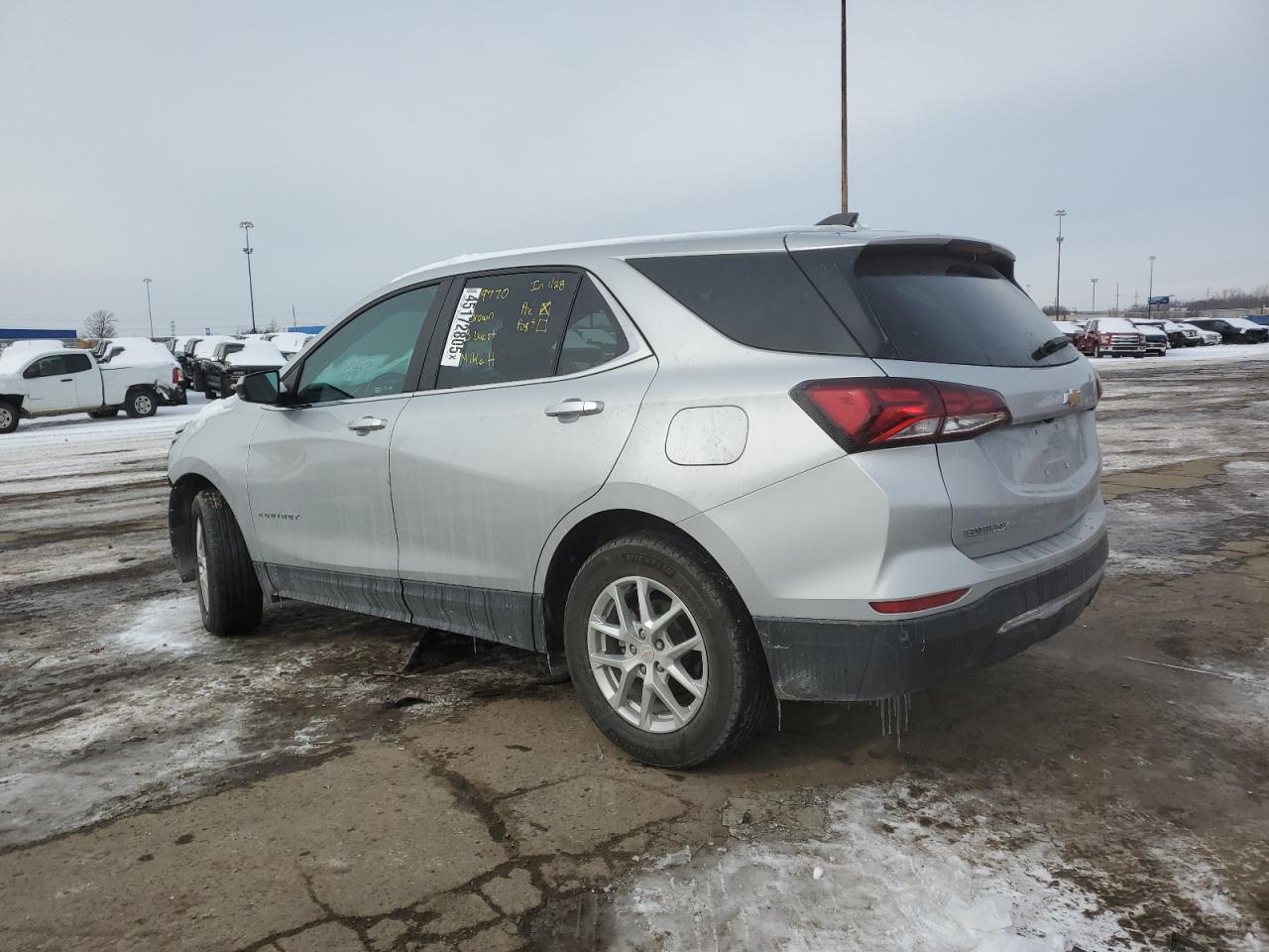 2022 CHEVROLET EQUINOX LT VIN:3GNAXKEV2NL180177