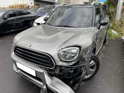 2017 MINI Countryman WMWYT9100J3D76856 VIN:WMWYT9100J3D76856