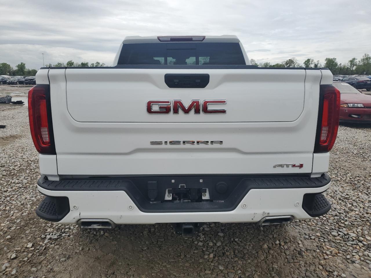 2022 GMC SIERRA K1500 AT4 VIN:3GTPUEEL1NG569431