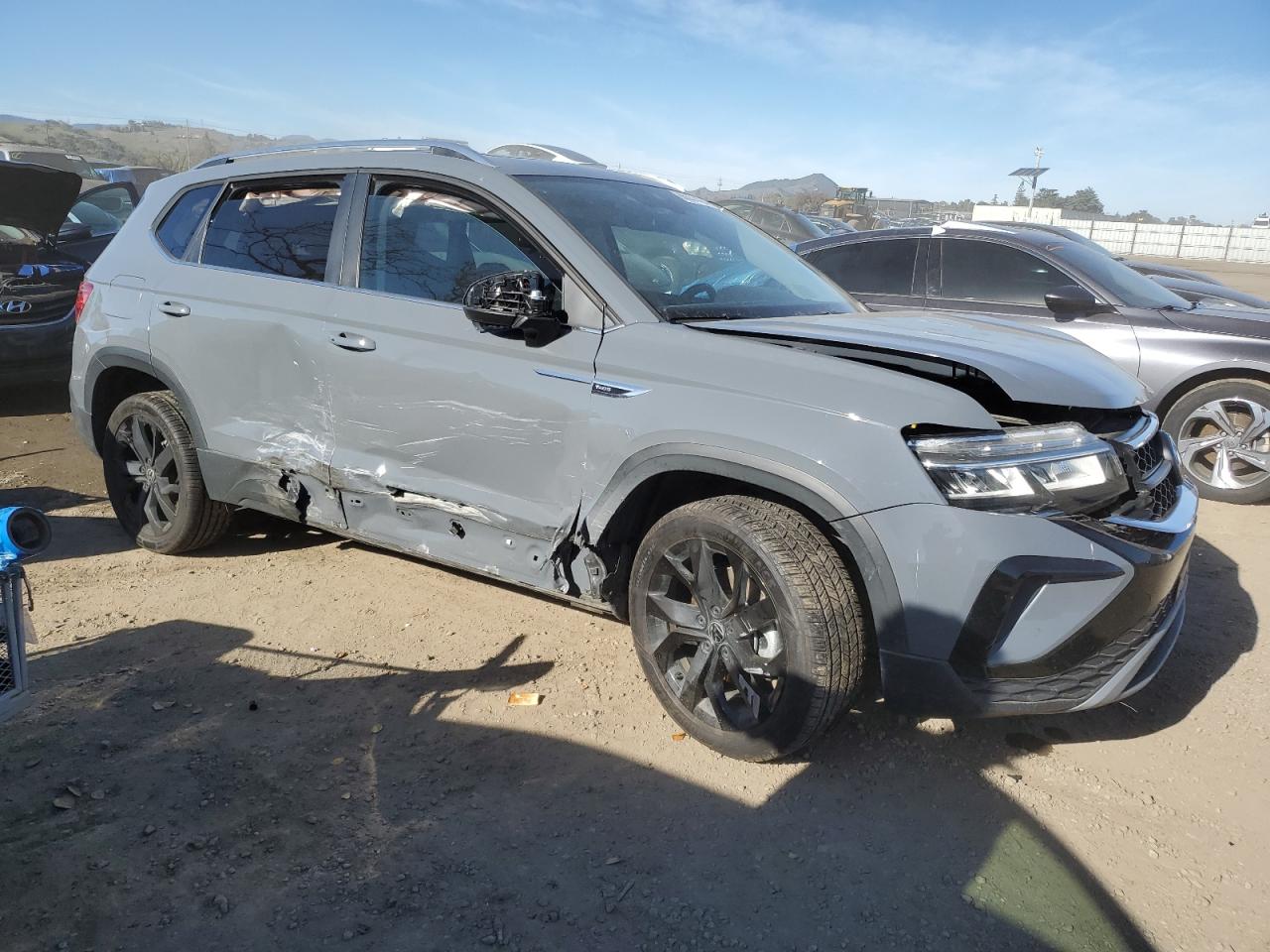 2024 VOLKSWAGEN TAOS SE VIN:3VVEX7B29RM084842