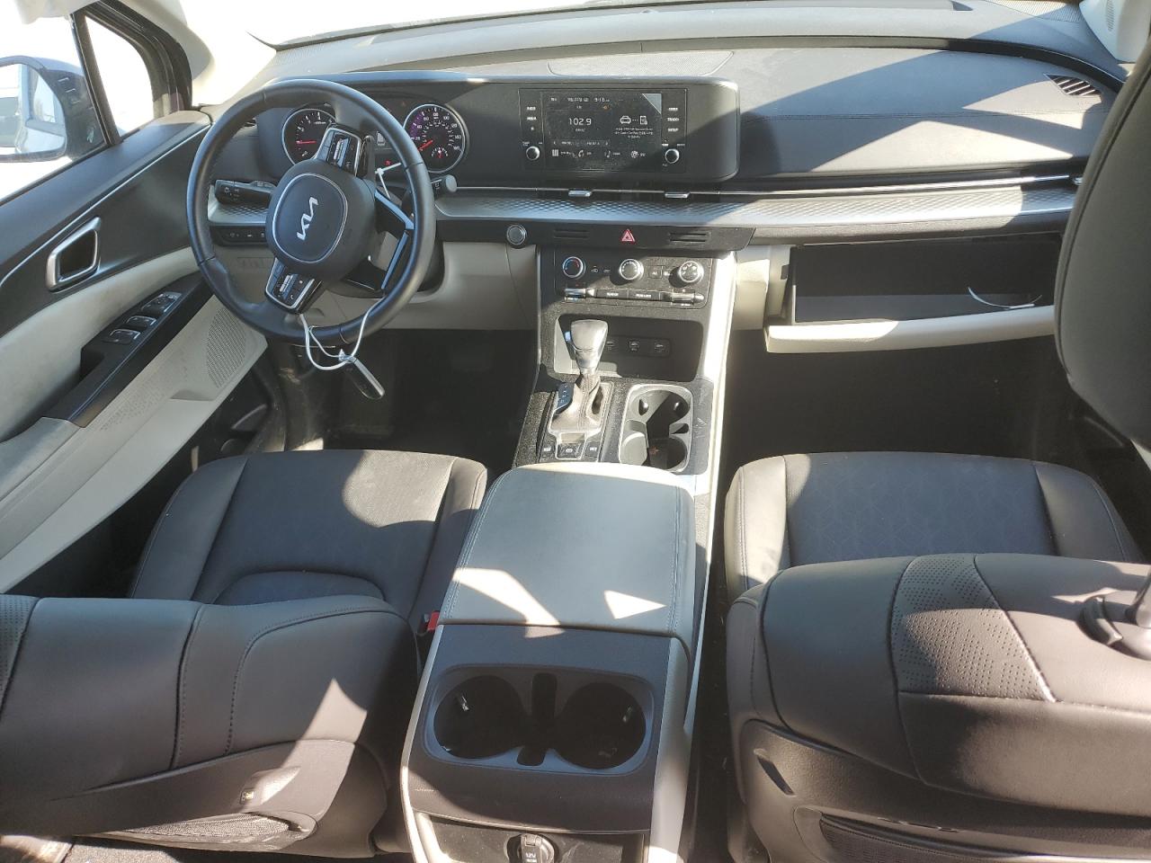 2024 KIA CARNIVAL LX VIN:KNDNB4H3XR6329482