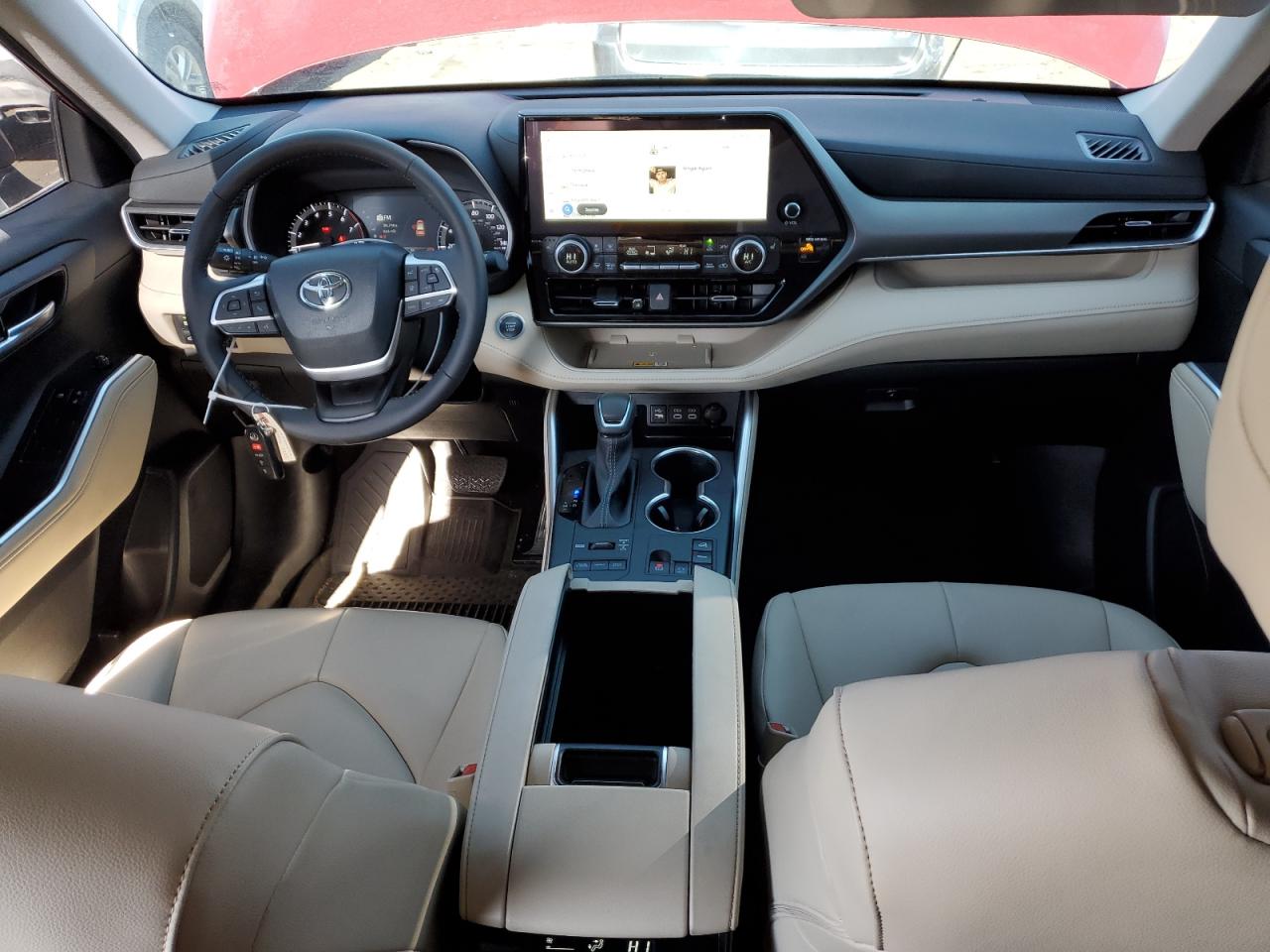 2024 TOYOTA HIGHLANDER LE VIN:5TDKDRBH5RS547134