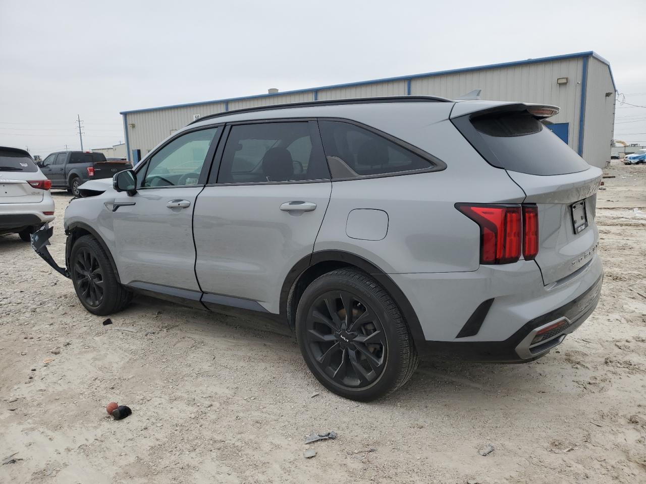 2022 KIA SORENTO SX VIN:5XYRK4LF4NG090666