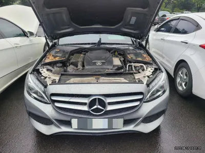 2015 Mercedes-Benz C 200 VIN: