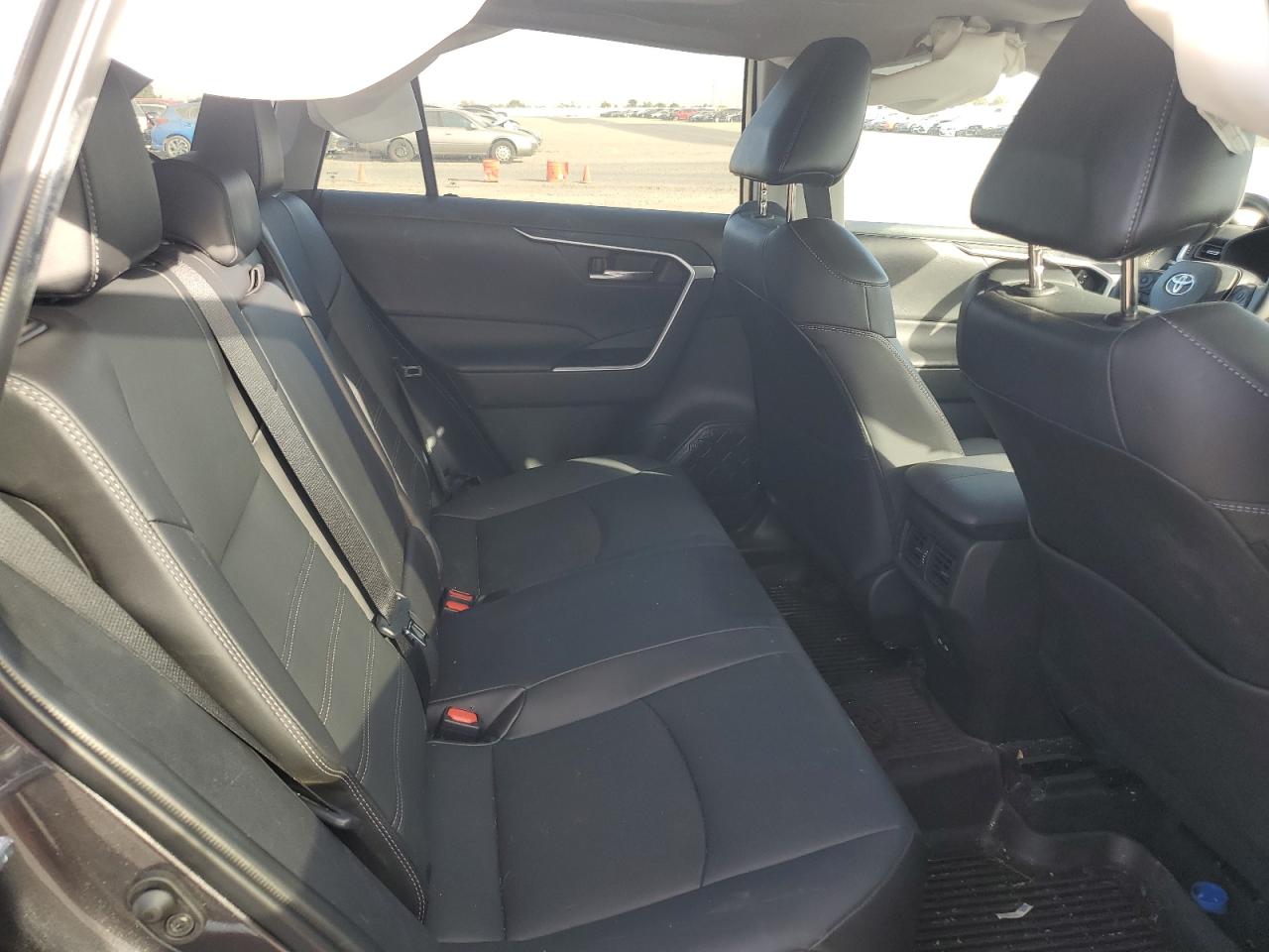 2022 TOYOTA RAV4 XLE PREMIUM VIN:2T3C1RFV7NC205367