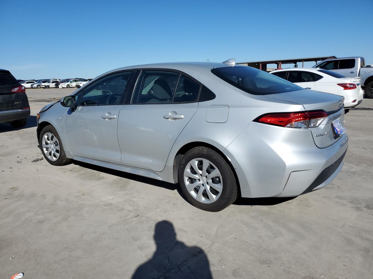2022 TOYOTA COROLLA LE VIN:5YFEPMAE0NP271740