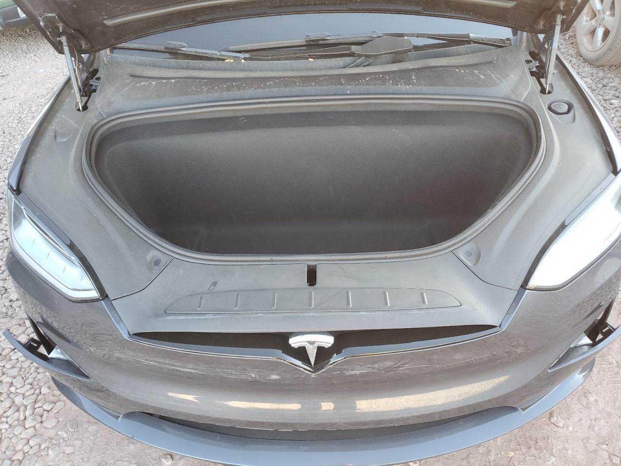 2023 TESLA MODEL X  VIN:7SAXCAE5XPF384061