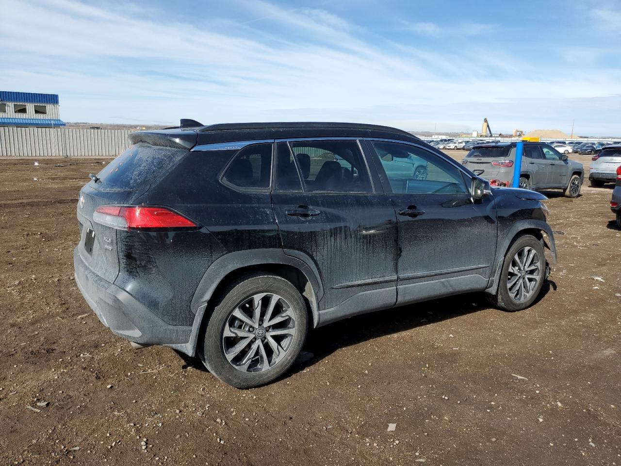 2024 TOYOTA COROLLA CROSS XLE VIN:7MUDAABG3RV080635