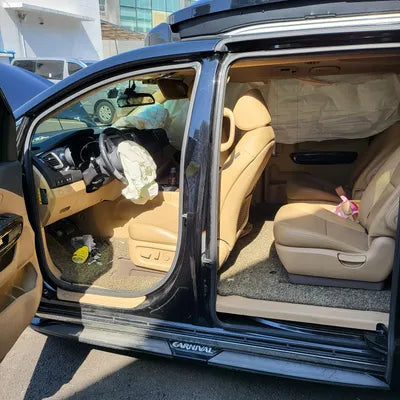 2017 Kia Carnival VIN: