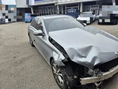 2016 Mercedes-Benz C 220 VIN: