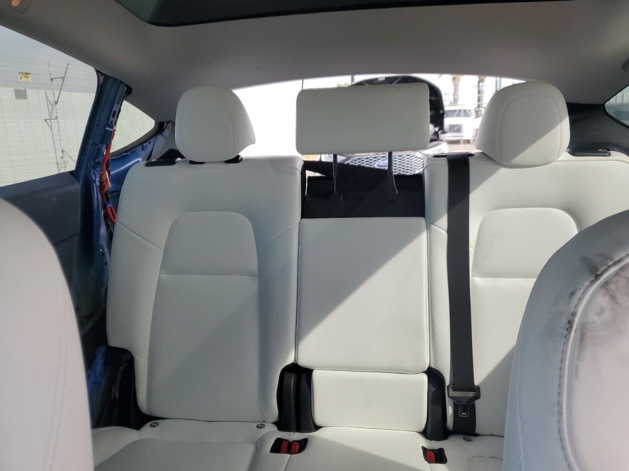 2023 TESLA MODEL Y  VIN:7SAYGDEE7PF884527