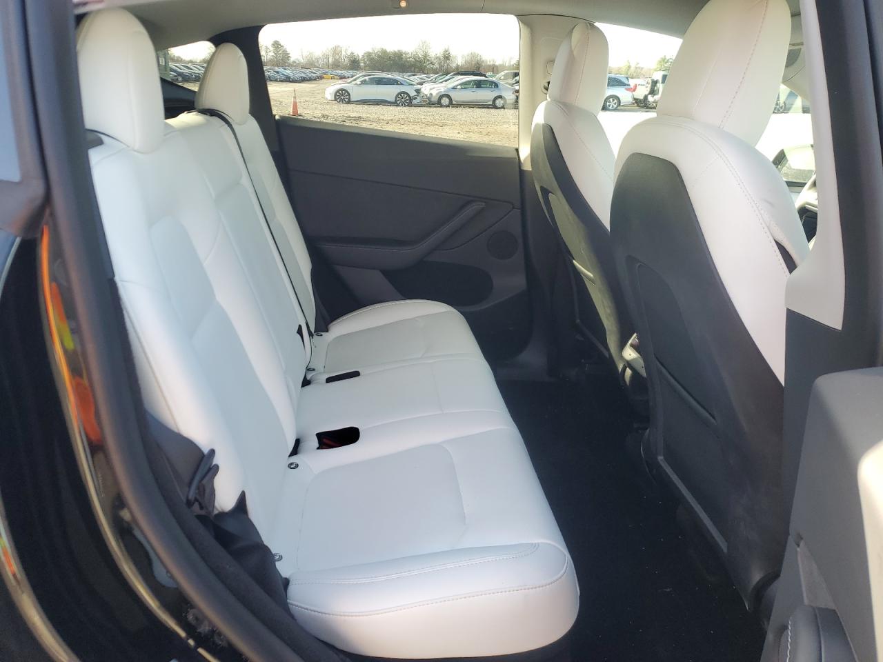 2023 TESLA MODEL Y  VIN:7SAYGDEE0PF635549