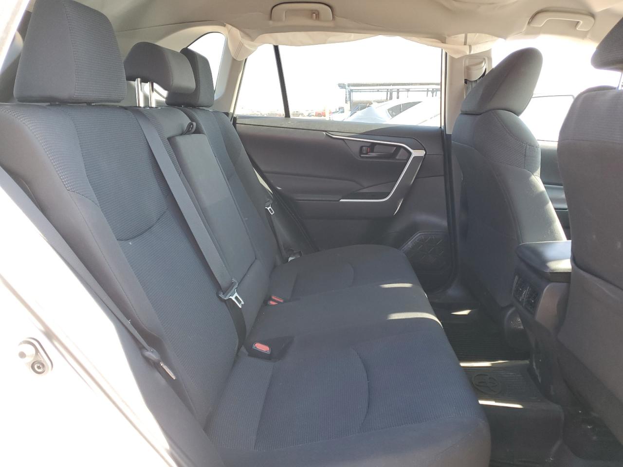 2022 TOYOTA RAV4 LE VIN:2T3H1RFV9NC198072